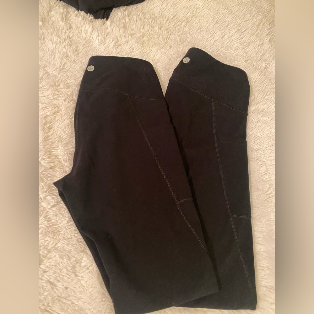 Heathyoga size small leggings 2 pair Black🏃‍♀️🔥